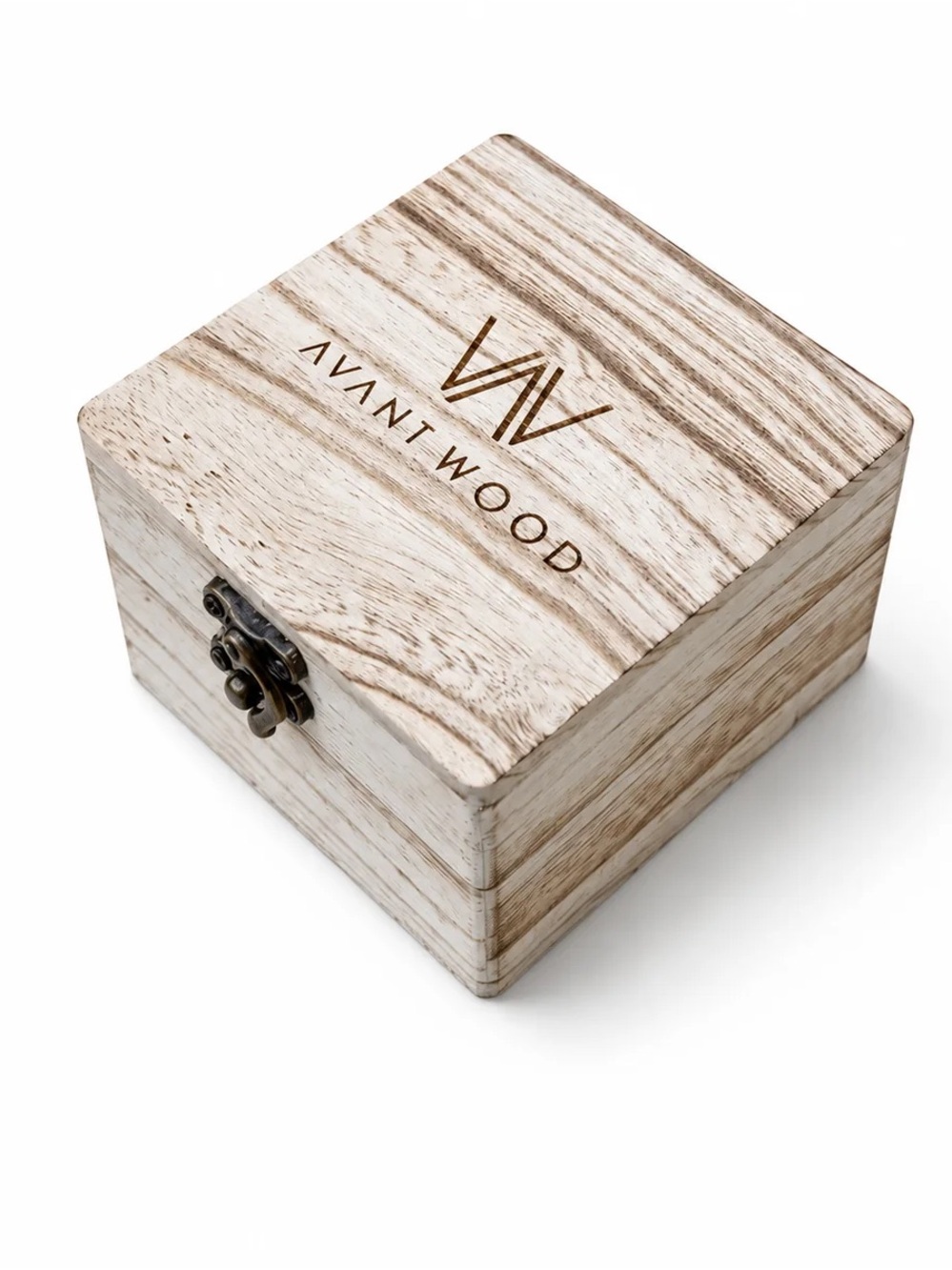 Avant Wood Men's Watch Box in Light Wood Finish